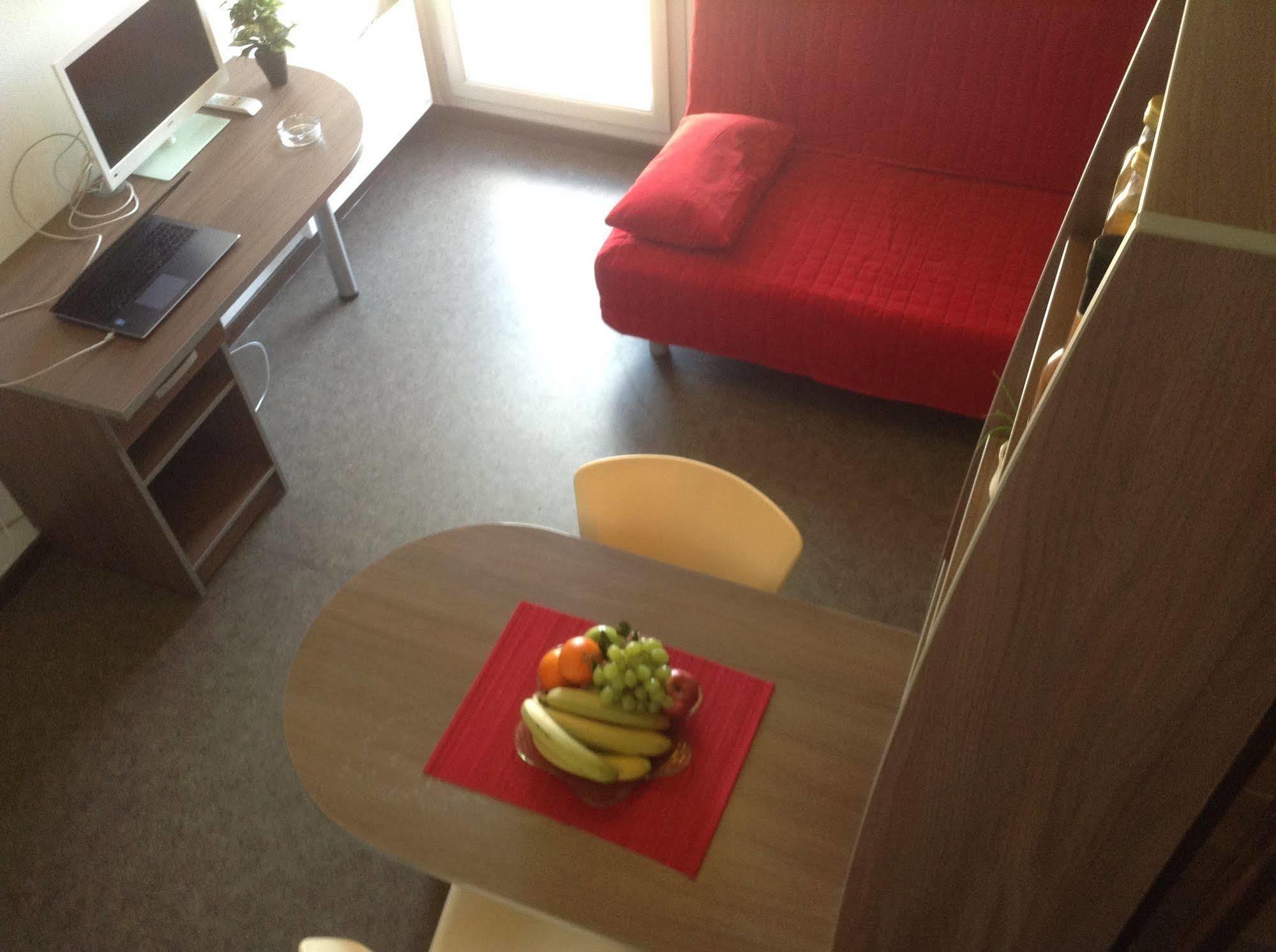 Le Patio Des Traboules Aparthotel Lyon Kültér fotó